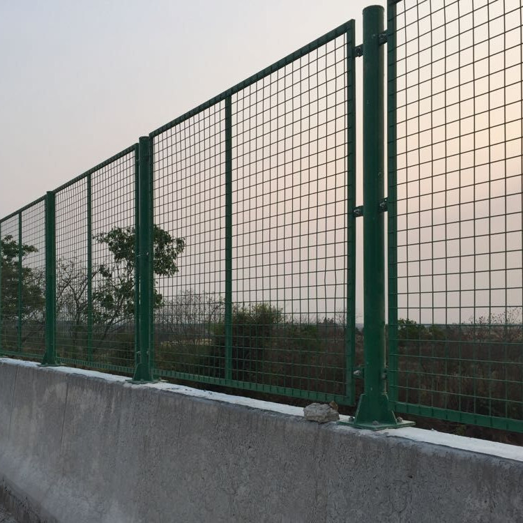 防拋網(wǎng)案例展示圖片4 防拋網(wǎng)案例展示圖片4